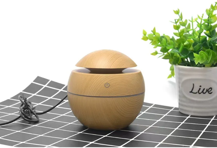 Wood Grain USB Aromatherapy Diffuser & Humidifier with LED Ambient Light